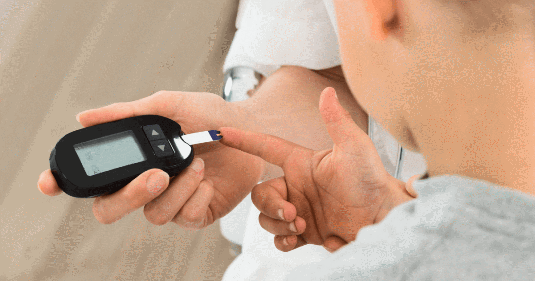 Сын с диабетом и «Кладовая ирисок»: история врача из Рязани