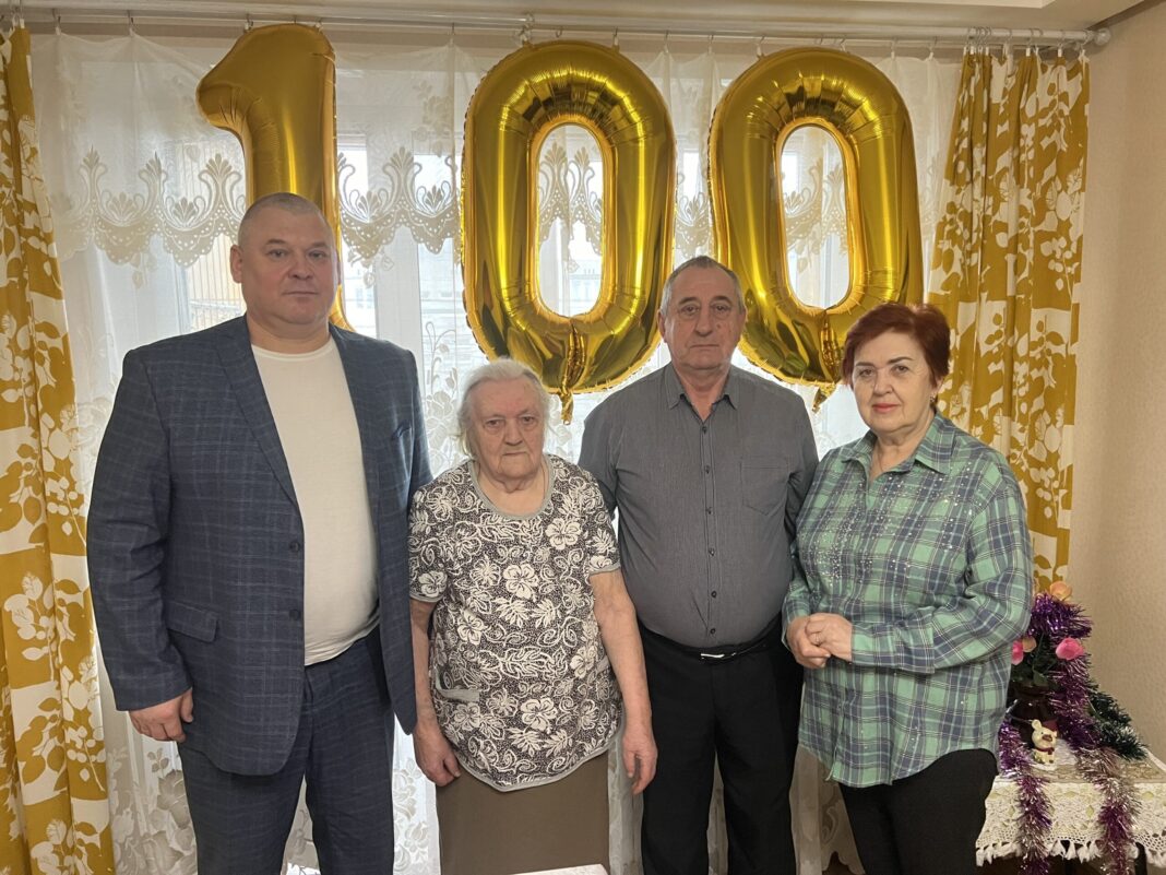 Труженица тыла жительница Московского района Нижнего Новгорода Нина Тарасова в январе 2025 года отметила 100-летний юбилей