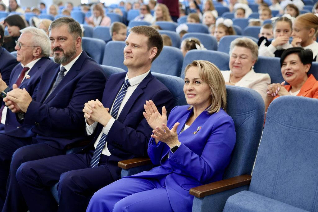 7М